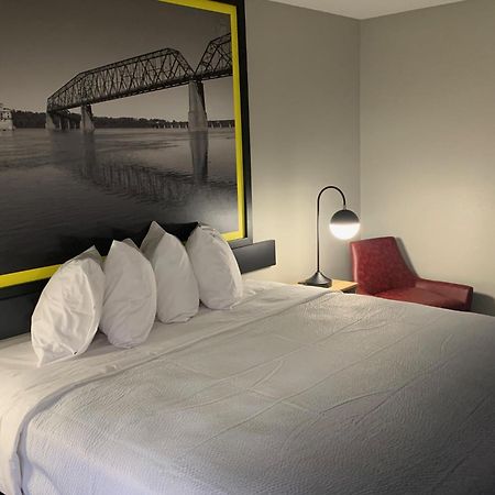 Super 8 By Wyndham Kirksville-University Area 外观 照片