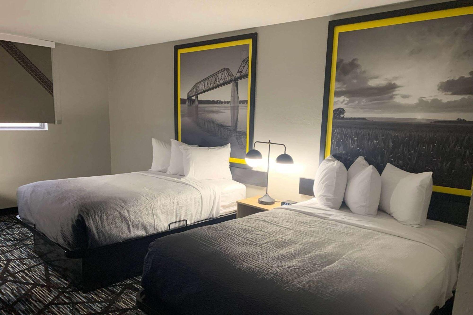Super 8 By Wyndham Kirksville-University Area 外观 照片